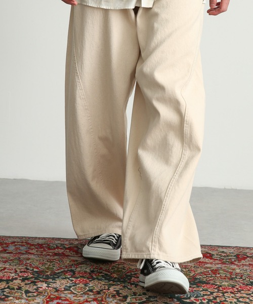 SENSE OF PLACE by URBAN RESEARCH（センスオブプレイスバイアーバンリサーチ）の「デニムパネルワイドパンツ（デニムパンツ・メンズ・アイボリー/ライトインディゴブルー/ブラック・MEDIUM/LARGE）」の5枚目の写真