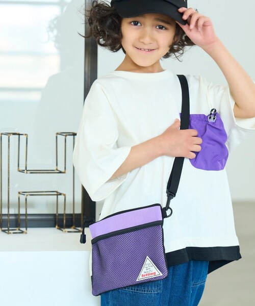 SHOO・LA・RUE（シューラルー）の「◆配色サコッシュ（ショルダーバッグ・キッズ・黄緑系/ライトパープル・00）」の3枚目の写真