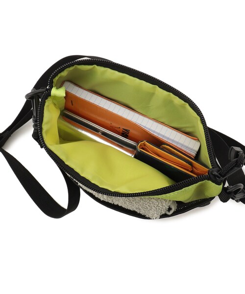 SHOO・LA・RUE（シューラルー）の「◆配色サコッシュ（ショルダーバッグ・キッズ・黄緑系/ライトパープル・00）」の11枚目の写真