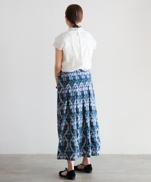 NOMBRE IMPAIR(ノンブルアンペール)の「インドネシア刺繍 フレンチブラウス(シャツ/ブラウス・レディース・ブラック/ホワイト・FREE)」の5枚目の写真