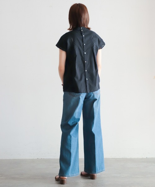 NOMBRE IMPAIR(ノンブルアンペール)の「インドネシア刺繍 フレンチブラウス(シャツ/ブラウス・レディース・ブラック/ホワイト・FREE)」の10枚目の写真