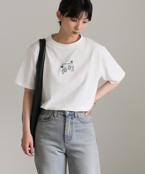 select MOCA(セレクトモカ)の「フロントニュアンスロゴTシャツ(Tシャツ/カットソー・レディース・ホワイト/ペールイエロー/ブルー・FREE)」の10枚目の写真