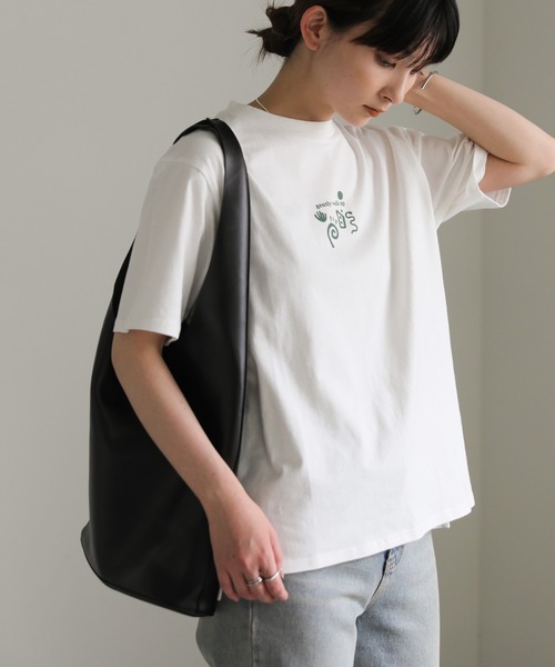 select MOCA(セレクトモカ)の「フロントニュアンスロゴTシャツ(Tシャツ/カットソー・レディース・ホワイト/ペールイエロー/ブルー・FREE)」の13枚目の写真