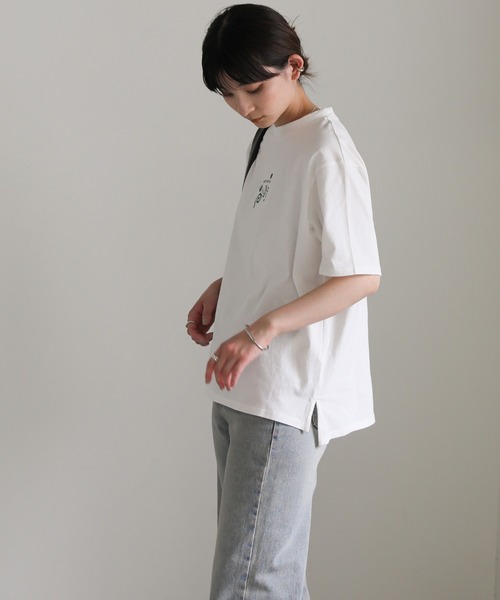 select MOCA(セレクトモカ)の「フロントニュアンスロゴTシャツ(Tシャツ/カットソー・レディース・ホワイト/ペールイエロー/ブルー・FREE)」の14枚目の写真