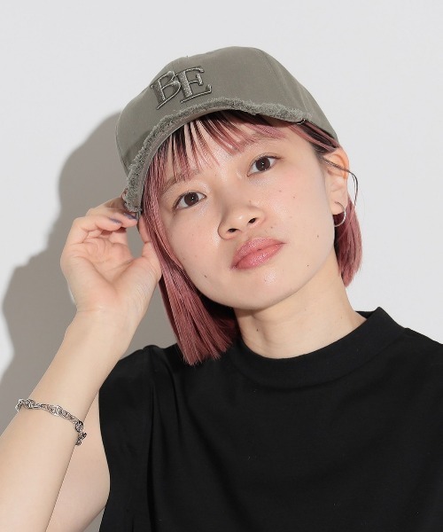 BEAMS HEART(ビームスハート)の「フリンジ刺繍キャップ(キャップ・レディース・ネイビー/オレンジ/アイボリー/オリーブ/グリーン系その他5/グリーン系その他4・FREE)」の4枚目の写真