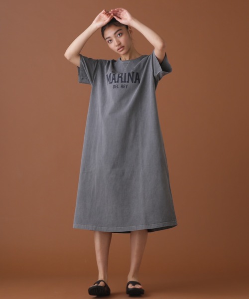 AVIREX（アヴィレックス）の「FADE WASH ONEPIECE/ フェイドウォッシュワンピース（ワンピース・レディース・サックスブルー/チャコールグレー/イエロー・FREE）」の2枚目の写真