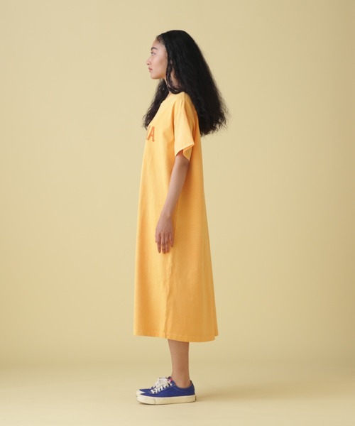 AVIREX（アヴィレックス）の「FADE WASH ONEPIECE/ フェイドウォッシュワンピース（ワンピース・レディース・サックスブルー/チャコールグレー/イエロー・FREE）」の6枚目の写真