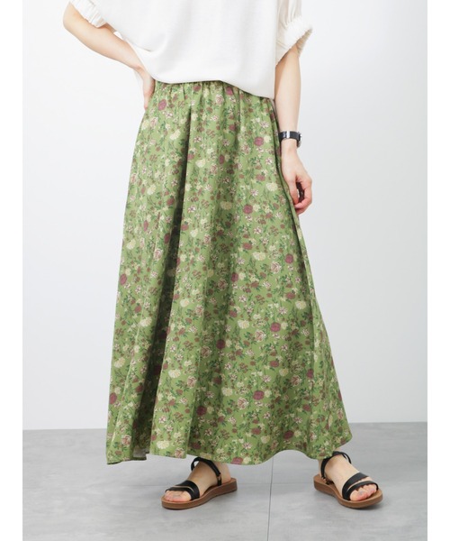 Samansa Mos2 blue（サマンサモスモスブルー）の「花柄スカート（スカート・レディース・ブラック/グレー/カーキ・ﾌﾘ-）」の3枚目の写真