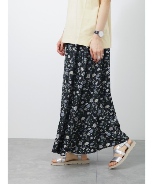 Samansa Mos2 blue（サマンサモスモスブルー）の「花柄スカート（スカート・レディース・ブラック/グレー/カーキ・ﾌﾘ-）」の17枚目の写真