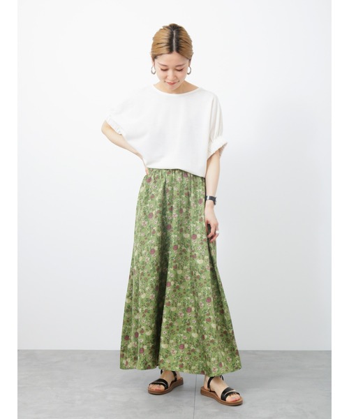 Samansa Mos2 blue（サマンサモスモスブルー）の「花柄スカート（スカート・レディース・ブラック/グレー/カーキ・ﾌﾘ-）」の21枚目の写真