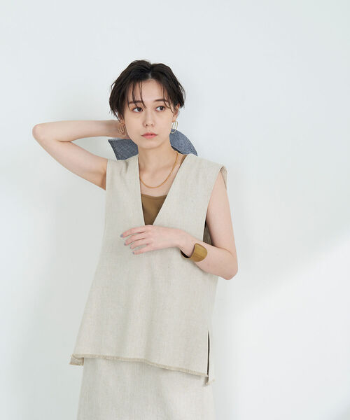 midorikawa ミドリカワ　アイボリーノースリーブリネンベスト midorikawa ミドリカワ アイボリーノースリーブリネンベスト