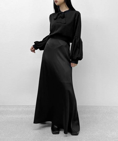 LVEU.（ラブユ.）の「【ZOZOTOWN限定】Volume sleeve bowtie blouse / ボリュームスリーブボウタイブラウス（シャツ/ブラウス・レディース・ホワイト/ブラック・FREE）」の18枚目の写真