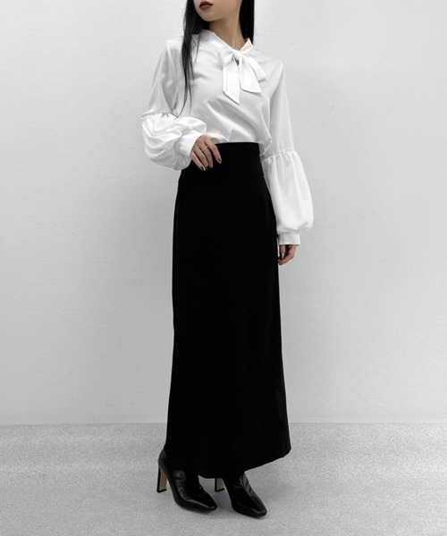 LVEU.（ラブユ.）の「【ZOZOTOWN限定】Volume sleeve bowtie blouse / ボリュームスリーブボウタイブラウス（シャツ/ブラウス・レディース・ホワイト/ブラック・FREE）」の13枚目の写真
