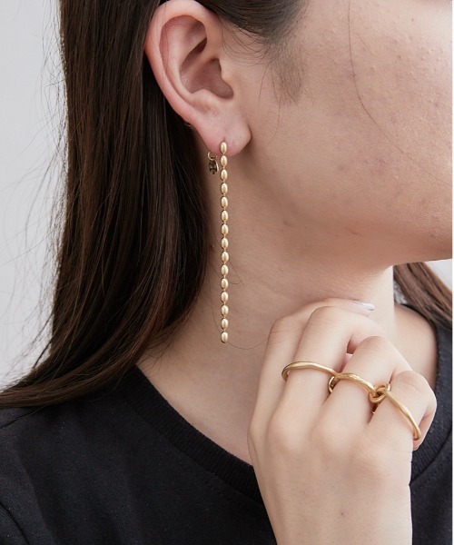 BIRTHDAY BAR（バースデイバー）の「【LIMITED NUMBER】MOON  ボールチェーン ドロップピアス（ピアス（両耳用）・レディース・シルバー/ゴールド・フリー）」の5枚目の写真