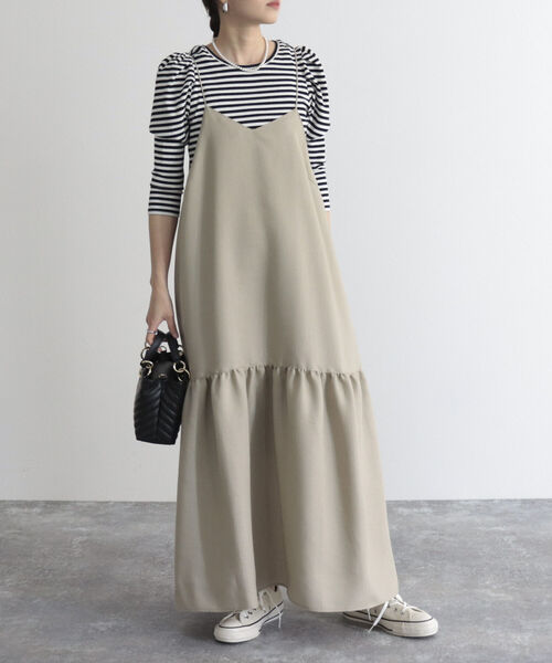 fredy emue（フレディエミュ）の「【fredyemueフレディエミュ】ラメ切替ギャザーキャミワンピース（ワンピース・レディース・ベージュ/ブラック/サックスブルー・38）」の16枚目の写真