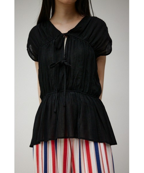 AZUL by moussy(アズールバイマウジー)の「GATHER PEPLUM BLOUSE/ギャザーペプラムブラウス(シャツ/ブラウス・レディース・オフホワイト/ブラック/オレンジ・SMALL/MEDIUM)」の3枚目の写真