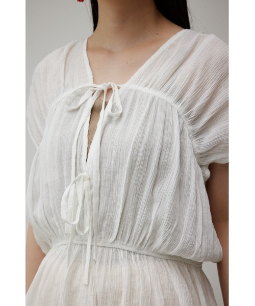 AZUL by moussy(アズールバイマウジー)の「GATHER PEPLUM BLOUSE/ギャザーペプラムブラウス(シャツ/ブラウス・レディース・オフホワイト/ブラック/オレンジ・SMALL/MEDIUM)」の10枚目の写真