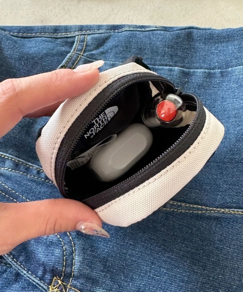 THE NORTH FACE（ザノースフェイス）の「国内未発売 THE NORTH FACE(ザ・ノースフェイス)/ミニリュック スクエア型 ポーチ コインケース/MINI BIG SHOT POUCH（ポーチ・レディース・ブラック/ライトベージュ/オリーブ/ホワイト・FREE）」の8枚目の写真