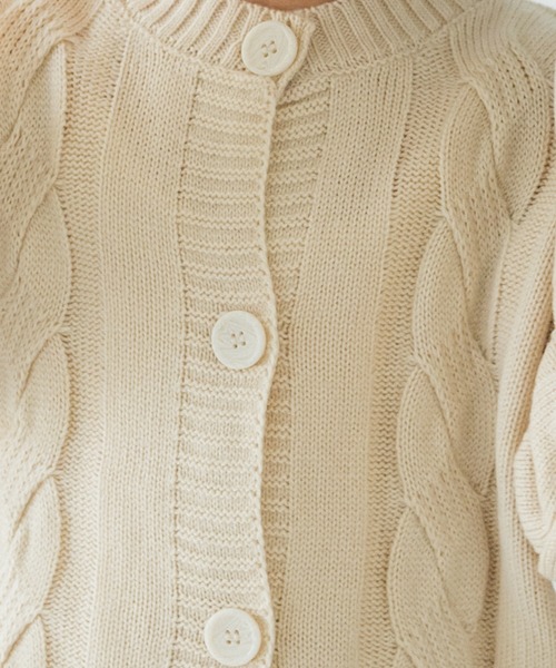 pairmanon（ペアマノン）の「【ママとおそろい】ニット ケーブル編み 丸首 カーディガン（カーディガン/ボレロ・キッズ・ブラウン/アイボリー/ベージュ・M/S/XS/L）」の5枚目の写真
