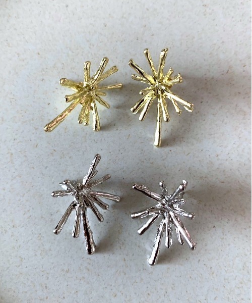 とげとげ 結晶 ピアス（ピアス（両耳用））｜lit.Cy（リットシー
