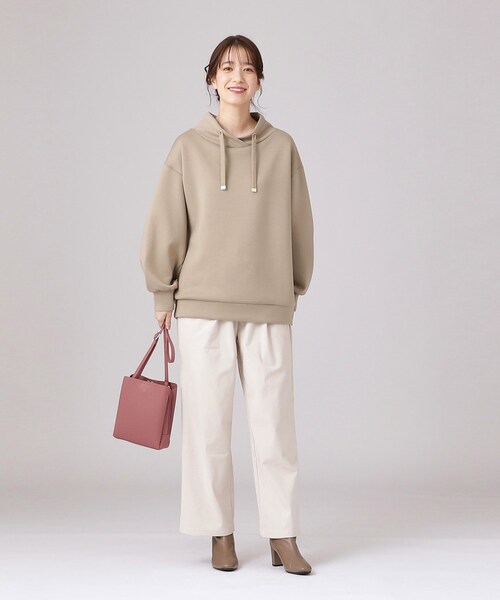 DRESKIP(ドレスキップ)の「◆【体型カバー】なめらかタッチ もちさら抜け衿トップス(スウェット・レディース・ピンク系/サンドベージュ/ブルー/ライトグレー/ブラック・04/02/03)」の10枚目の写真