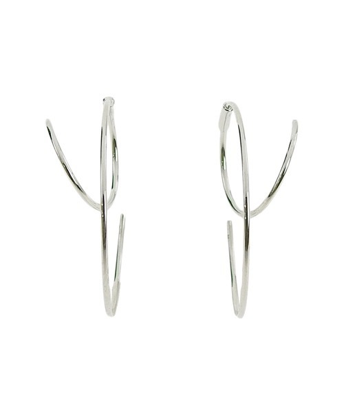 itam（アイタム）の「【itam】アイタム/ スパイラルダブルピアス（ピアス（両耳用）・レディース・シルバー/ゴールド・FREE）」の7枚目の写真