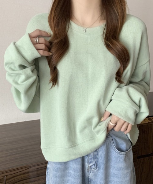 AMAJI(アマジ)の「長袖ショート Tシャツデザインセンスニッチトップスオールマッチセーター(ニット/セーター・レディース・ライトブルー/ライトグレー/ライトグリーン/イエロー/アイボリー/ブラック・FREE)」の4枚目の写真
