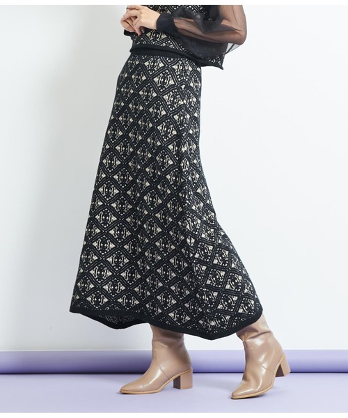 Settimissimo（セッティミッシモ）の「ヴィンテージ風ジャガードニットスカート（スカート・レディース・ベージュ/ブラック・FREE）」の12枚目の写真