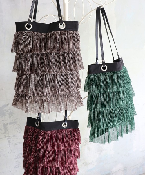 ELLEgirl（エルガール）の「ラメプリーツフリルトートバッグ【ELLEgirl/エル ガール】（トートバッグ・レディース・ダークグリーン/ピンク/アンティークゴールド・FREE）」の3枚目の写真