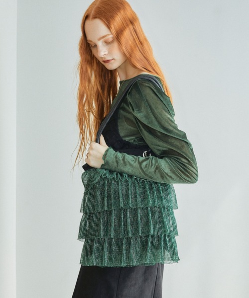 ELLEgirl（エルガール）の「ラメプリーツフリルトートバッグ【ELLEgirl/エル ガール】（トートバッグ・レディース・ダークグリーン/ピンク/アンティークゴールド・FREE）」の4枚目の写真