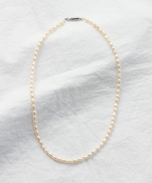 fig London(フィグロンドン)の「_petit pearl ネックレス(ネックレス・レディース・ホワイト・FREE)」の9枚目の写真