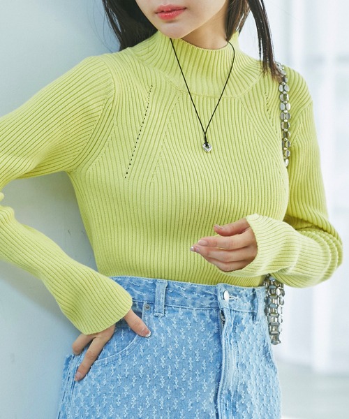 VIS（ビス）の「【洗える】袖スリットハイネックリブニット（ニット/セーター・レディース・ブラック/イエロー系その他/オフホワイト・M/S）」の3枚目の写真