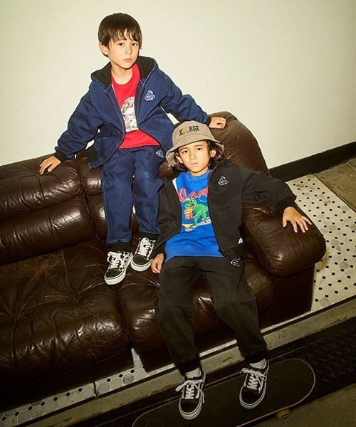 XLARGE KIDS（エクストララージキッズ）の「ジップパーカー＋