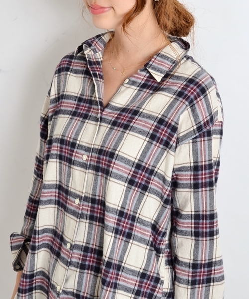 SHIPS for women(シップスフォーウィメン)の「ネルチェックカシュクールシャツ◇(シャツ/ブラウス・レディース・オフホワイト/チャコールグレー/ブルー・38/36)」の4枚目の写真