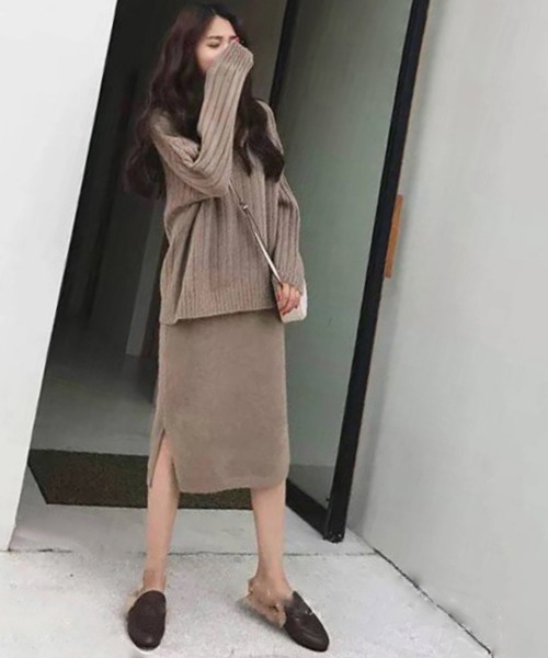Miniministore（ミニミニストア）の「韓国風 ニット セットアップ レディース（アンサンブル・レディース・ブルー/ブラック/モカ・フリー）」の5枚目の写真