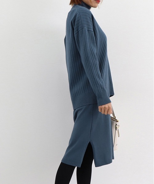 Miniministore（ミニミニストア）の「韓国風 ニット セットアップ レディース（アンサンブル・レディース・ブルー/ブラック/モカ・フリー）」の17枚目の写真