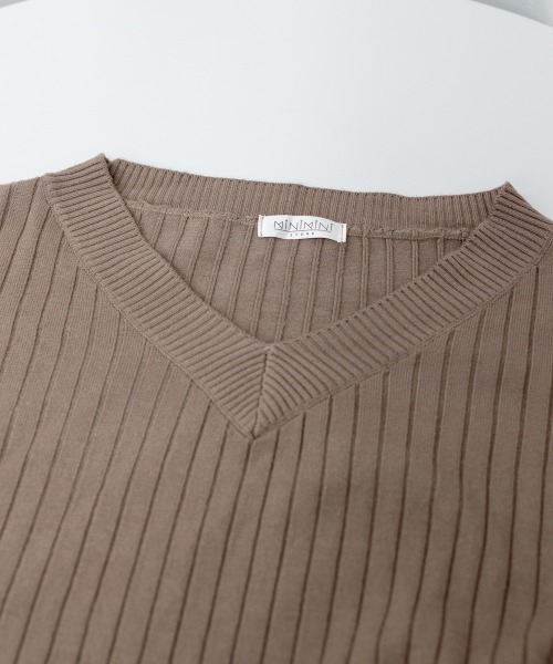 Miniministore（ミニミニストア）の「韓国風 ニット セットアップ レディース（アンサンブル・レディース・ブルー/ブラック/モカ・フリー）」の22枚目の写真