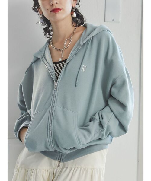 jouetie（ジュエティ）の「バタフライプリントフーディー（パーカー・レディース・ブラック/ブルー/アイボリー・MEDIUM）」の4枚目の写真