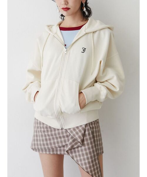 jouetie（ジュエティ）の「バタフライプリントフーディー（パーカー・レディース・ブラック/ブルー/アイボリー・MEDIUM）」の5枚目の写真