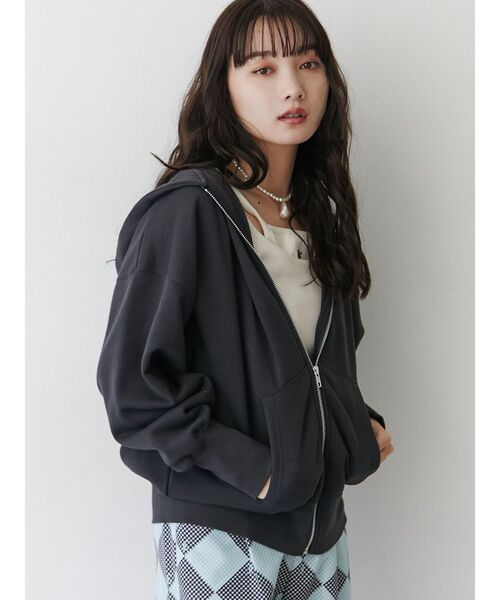 jouetie（ジュエティ）の「バタフライプリントフーディー（パーカー・レディース・ブラック/ブルー/アイボリー・MEDIUM）」の11枚目の写真