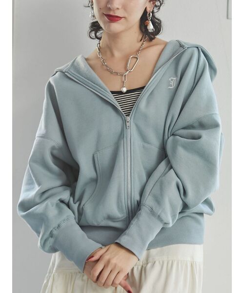 jouetie（ジュエティ）の「バタフライプリントフーディー（パーカー・レディース・ブラック/ブルー/アイボリー・MEDIUM）」の20枚目の写真