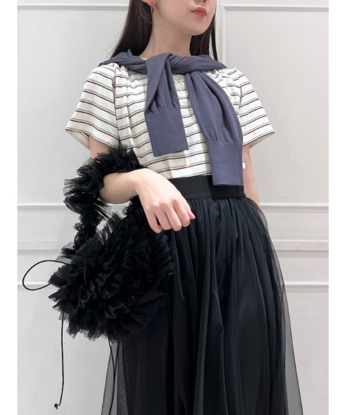 SNIDEL（スナイデル）の「ワンポイントカットトップス（Tシャツ/カットソー・レディース・ホワイト/ブラック/ベージュ・FREE）」の19枚目の写真