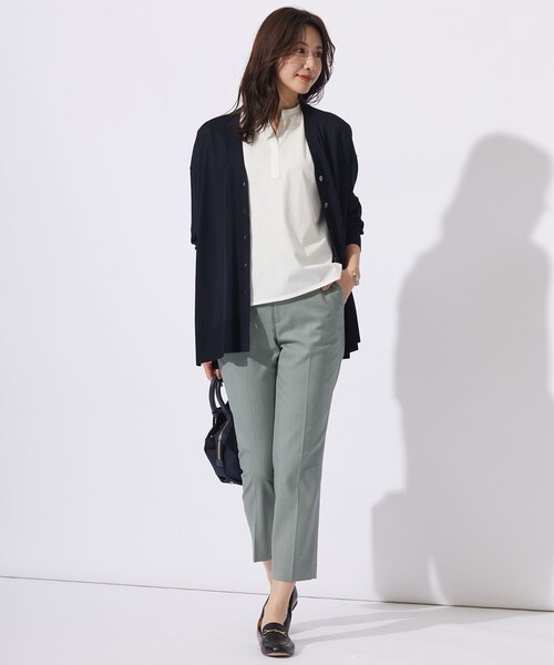 J.PRESS（ジェイプレス）の「【洗える】シャークスキン テーパード パンツ（その他パンツ・レディース・ネイビー系/スモーキーグリーン系/ライトグレー系・7/9/11/13）」の12枚目の写真