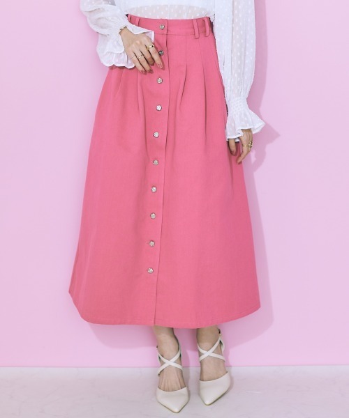marun(マルン)の「<大きいサイズ> 薔薇ボタンフレアスカート marun(スカート・レディース・ピンク・5L/4L/3L/LL/L)」の11枚目の写真