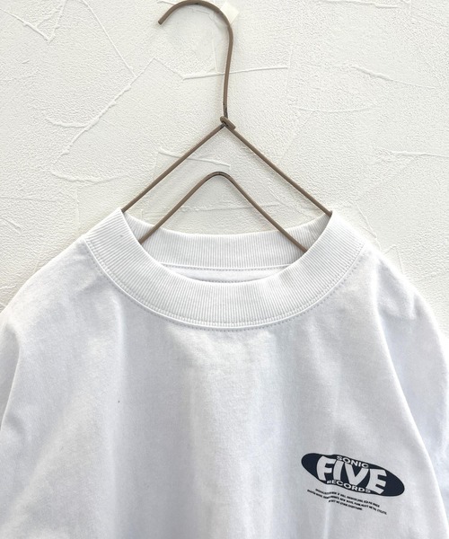 LOWRYS FARM（ローリーズファーム）の「ＢＩＧネオンＴＥＥ　103008（Tシャツ/カットソー・キッズ・ホワイト/グレー/ブルー/チャコール/ピンク/グレー系その他/グレー系その他2/ブラック・110cm/120cm/130cm/140cm/150cm）」の11枚目の写真