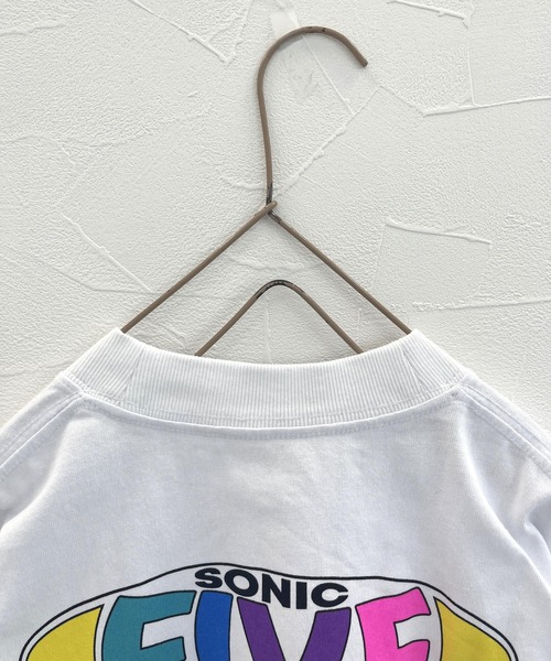 LOWRYS FARM（ローリーズファーム）の「ＢＩＧネオンＴＥＥ　103008（Tシャツ/カットソー・キッズ・ホワイト/グレー/ブルー/チャコール/ピンク/グレー系その他/グレー系その他2/ブラック・110cm/120cm/130cm/140cm/150cm）」の14枚目の写真