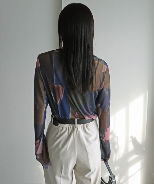 COURO（コウロ）の「アート柄ロングスリーブシアーＴシャツ（Tシャツ/カットソー・レディース・ブルー系/グリーン系/ピンク/ブルーグレー/パープル系/グレー系・M/L）」の21枚目の写真