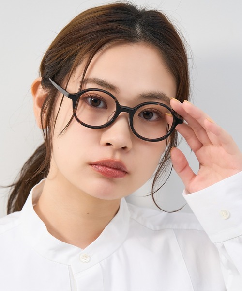 Zoff（ゾフ）の「ボストン型 メガネ｜プラスチックフレーム｜Zoff｜SPRING TREND（メガネ・レディース・ブラウン/ライトグリーン/ライトブラウン/ブラック・FREE）」の3枚目の写真