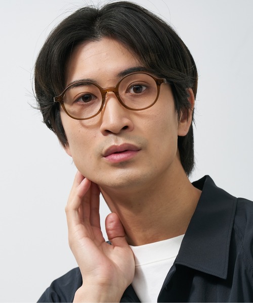 Zoff（ゾフ）の「ボストン型 メガネ｜プラスチックフレーム｜Zoff｜SPRING TREND（メガネ・レディース・ブラウン/ライトグリーン/ライトブラウン/ブラック・FREE）」の4枚目の写真