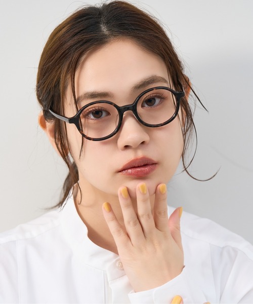 Zoff（ゾフ）の「ボストン型 メガネ｜プラスチックフレーム｜Zoff｜SPRING TREND（メガネ・レディース・ブラウン/ライトグリーン/ライトブラウン/ブラック・FREE）」の22枚目の写真